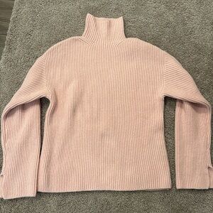 H&M pink sweater